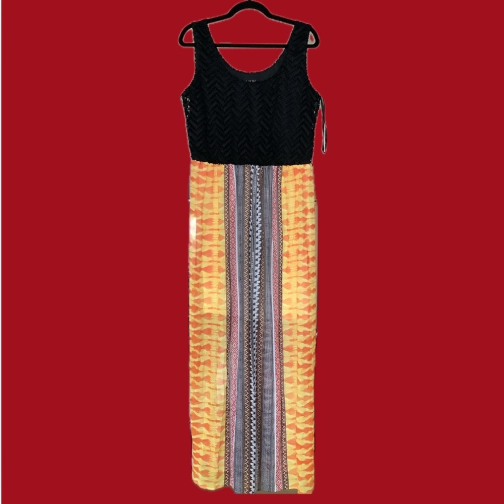 Tribal Stripe Maxi Dress with Textured Bodice – Size L